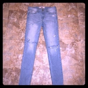 Light denim size 3 distressed Hollister jeans
